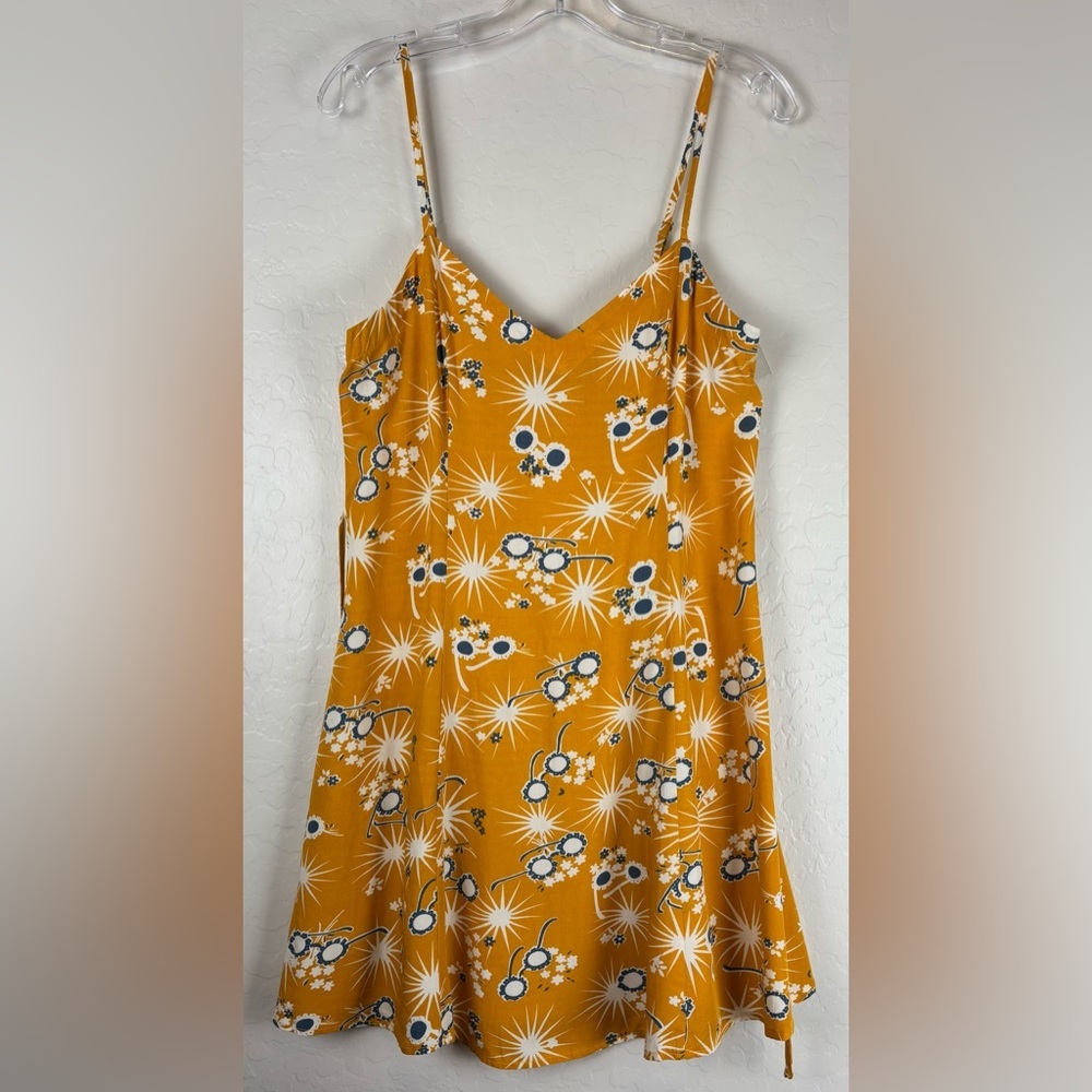 NEW ModCloth‎ On Cloud Nineties Shift Dress S Yellow Summer V-Neck Mini 1347/48